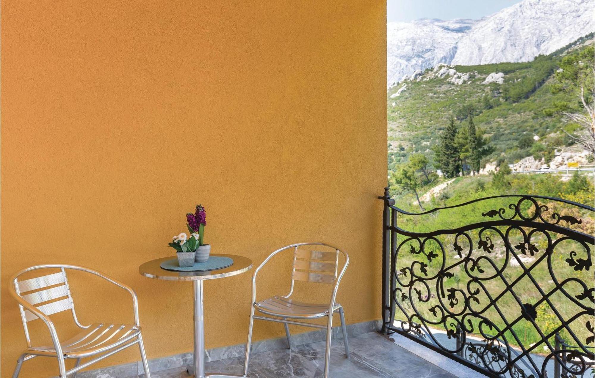 Nice Studio In Krvavica With Kitchen Exterior photo